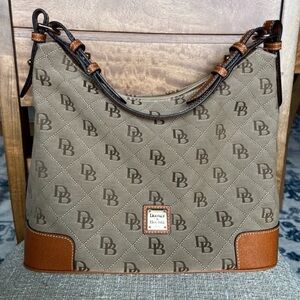 Dooney & Bourke Women's Classic Logo Maxi Quilt Paige Hobo Bag, Tan Canvas